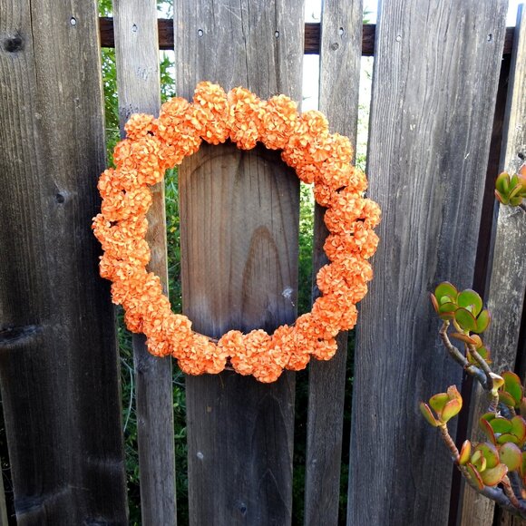 NWOT Twigs Faux Silk Orange Flowers Thanksgiving Wreath Fall Decor 16" - Picture 2 of 6